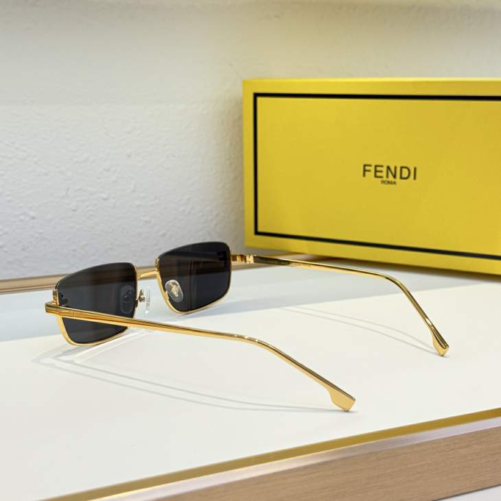 Picture of Fendi Sunglasses _SKUfw80238618fw